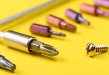 Як вибрати правильну хрестову викрутку для домашніх проектів